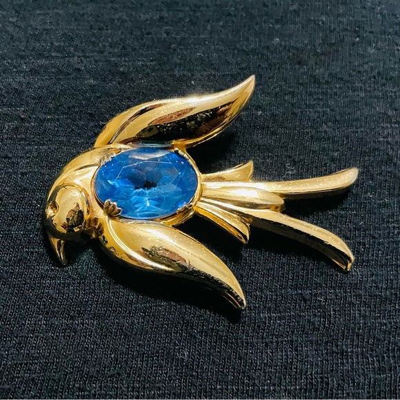 Vintage Brooch Pin - Picture 1 of 2